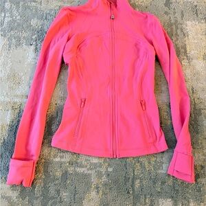 Bright pink Lululemon fitted zip-up jacket in size 4 (fits like XS)